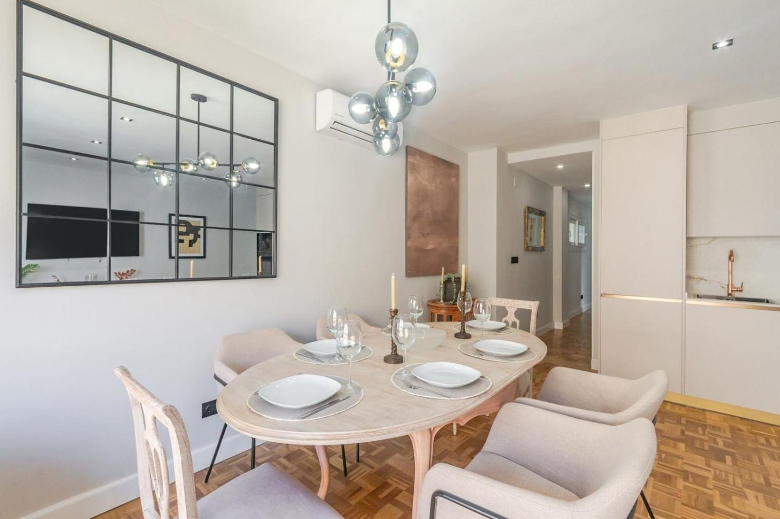 Cervantes Luxury Apartment Málaga Exteriör bild