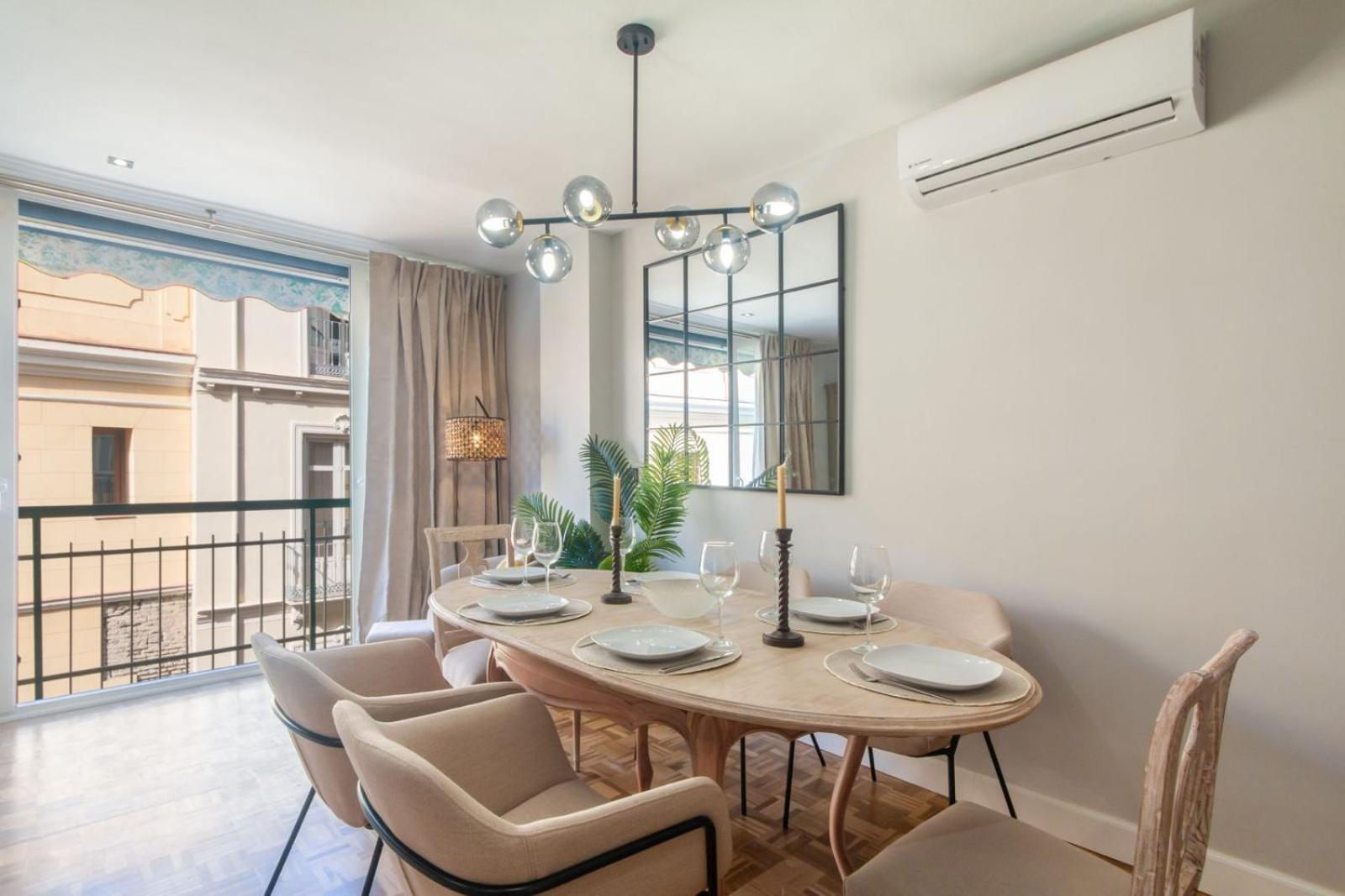 Cervantes Luxury Apartment Málaga Exteriör bild